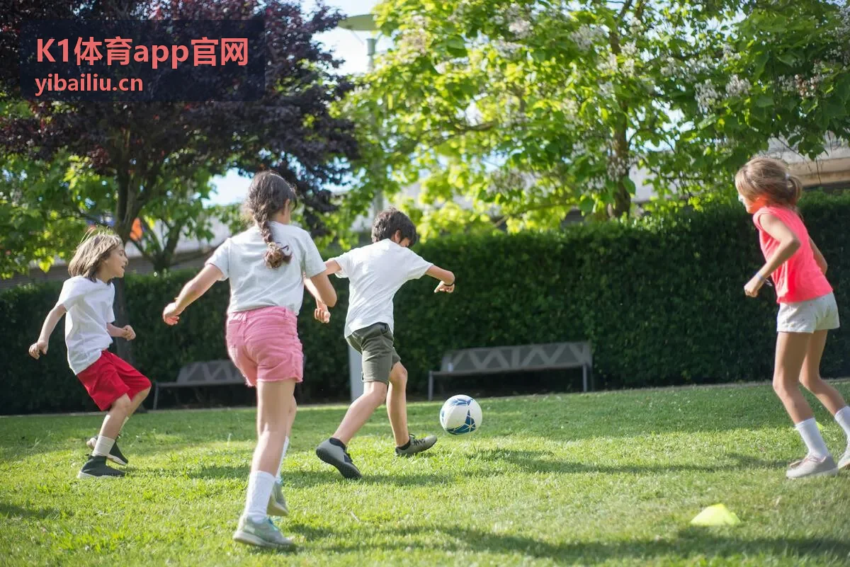 K1体育app官网 - 巴西世界杯阵容图深度解析：重温桑巴军团的荣耀与遗憾